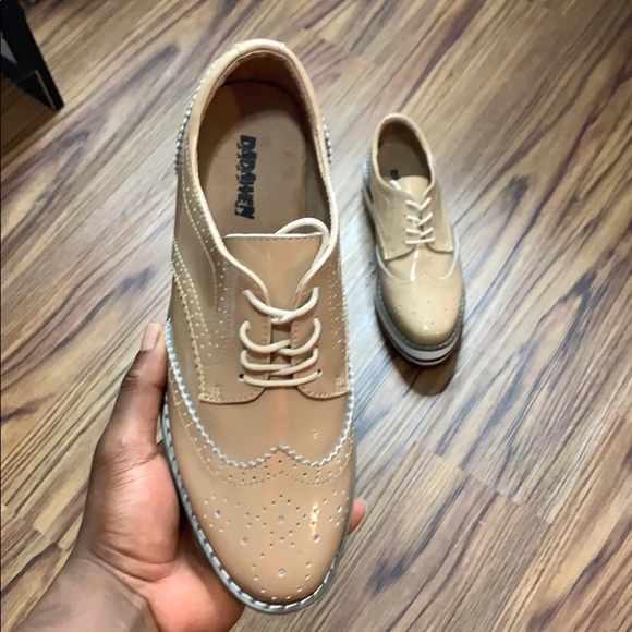 Dadaween Women Fashion Shoes - Picture 10 of 11